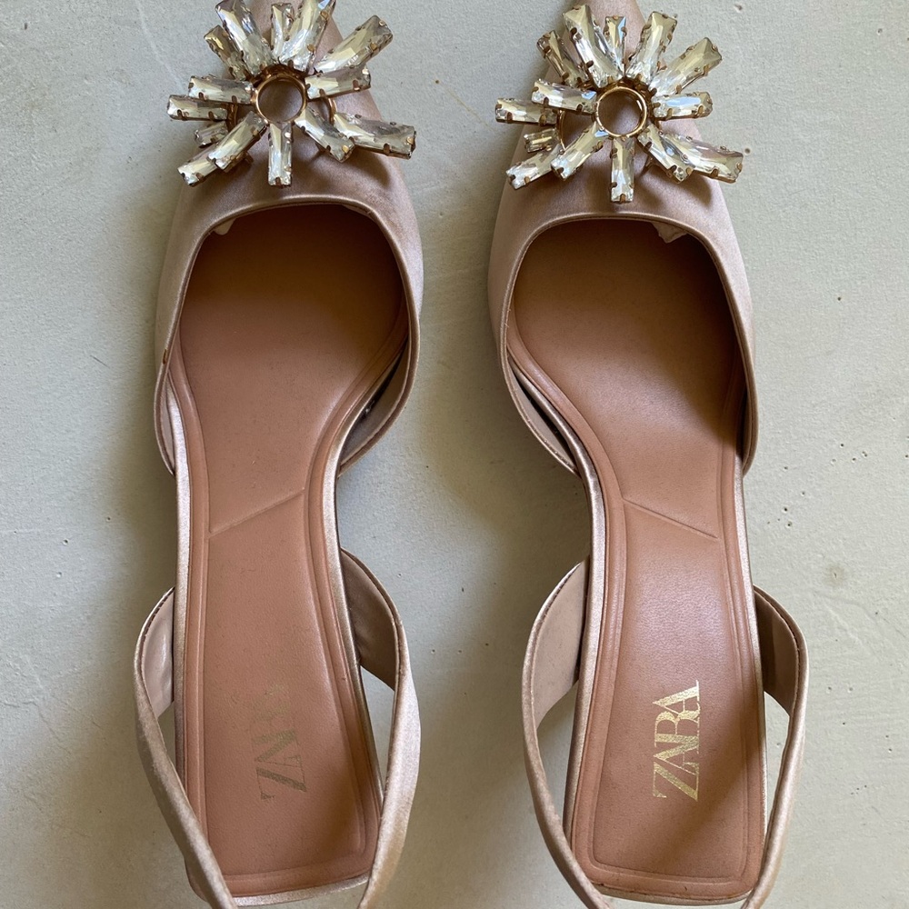 Zara Nude Crystal Embellished Slingback Pointed Heels - Picture 7 of 7